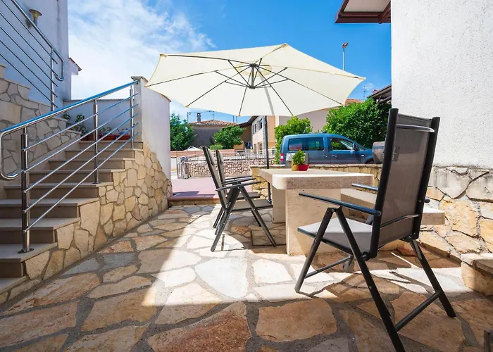 2 Bedroom Amazing In Apartman *